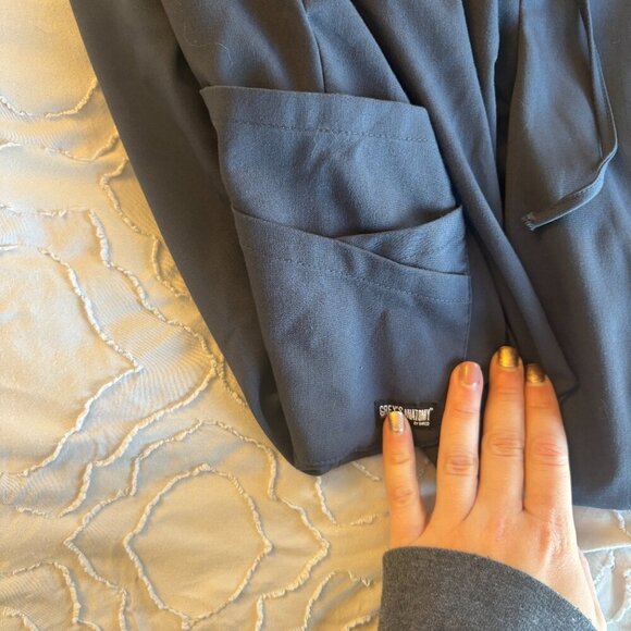 NWOT Grey's Anatomy Serena 7-Pocket Mid-Rise Scrub Pants - Picture 4 of 8